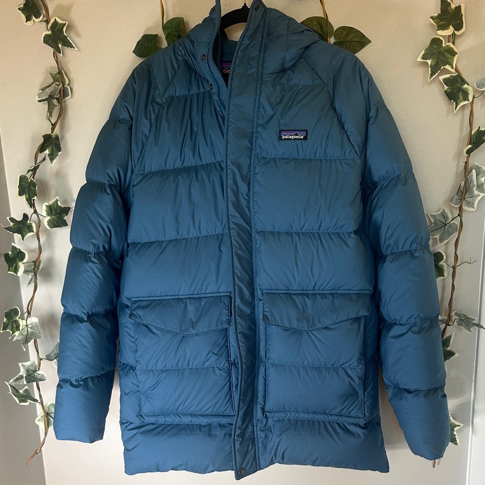 Patagonia Men's Teal Puffer Jacket